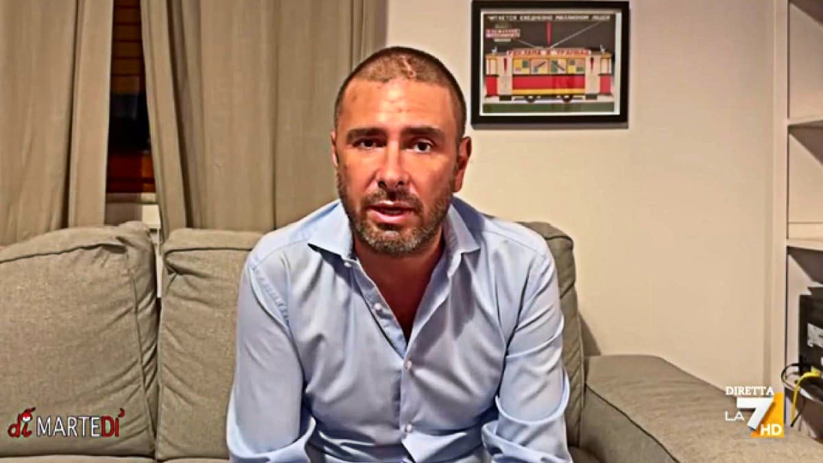 Il ritorno di Alessandro Di Battista in televisione, ospite di Floris