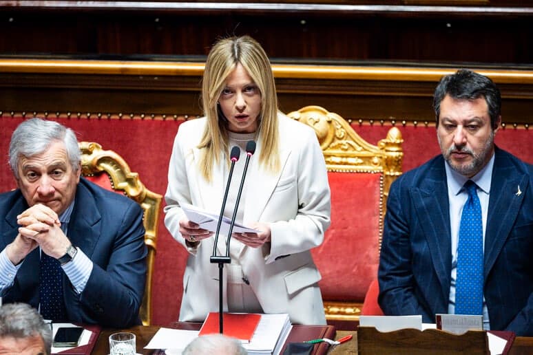 Meloni alle Camere sull’Iran: “L’Italia non entrerà in guerra”