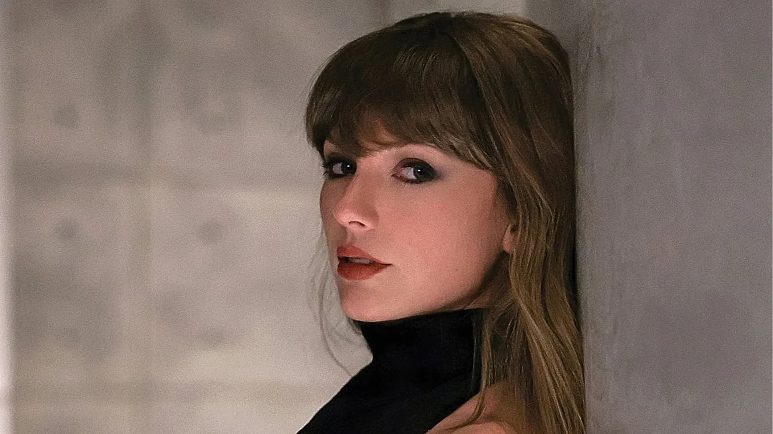 Taylor Swift ritorna con 'Patient Zero': nuovo brano e quattro inediti per 'The Life of a Showgirl'