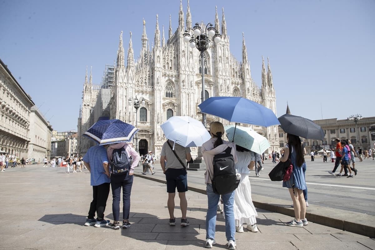 Persistono le alte temperature al Centro-Sud: allerta rossa in quattro città