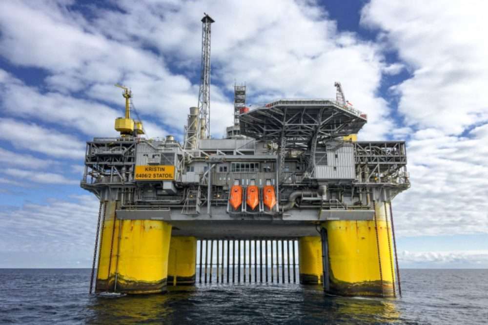 WSJ, Le major del petrolio ridisegnano la mappa globale degli investimenti