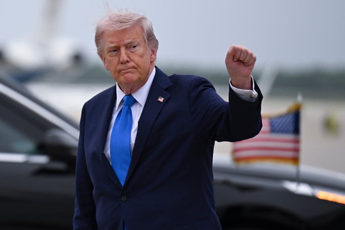 Trump rinnova le critiche alla Nato: "Il rapporto con gli USA non è equo"