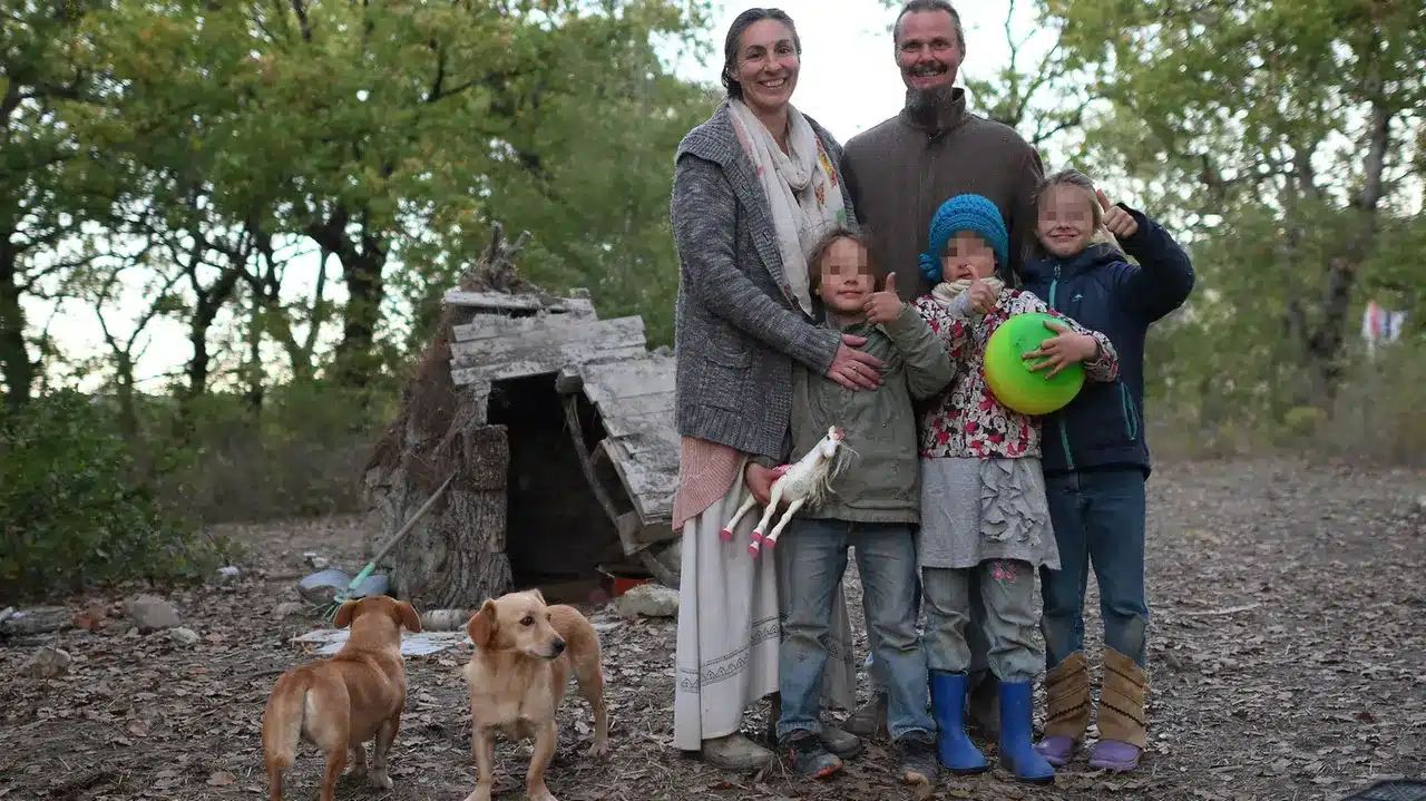 Famiglia nel bosco di Palmoli, gli avvocati rinunciano alla difesa: il nuovo legale è Simone Pillon