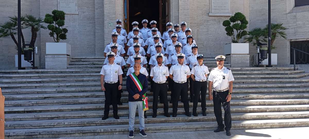 Pescara, il sindaco Masci accoglie i 27 nuovi agenti della Polizia locale